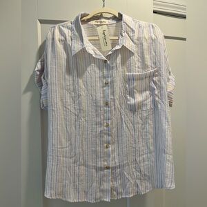 NWT Shop Impressions Top